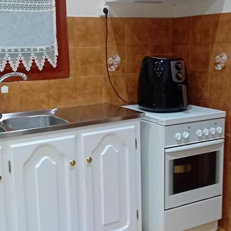 Vasiana Country House Razata ภายนอก รูปภาพ