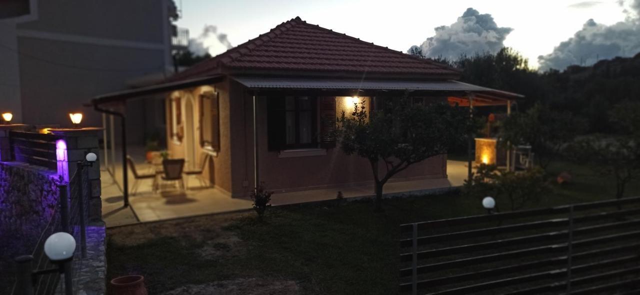 Vasiana Country House Razata ภายนอก รูปภาพ
