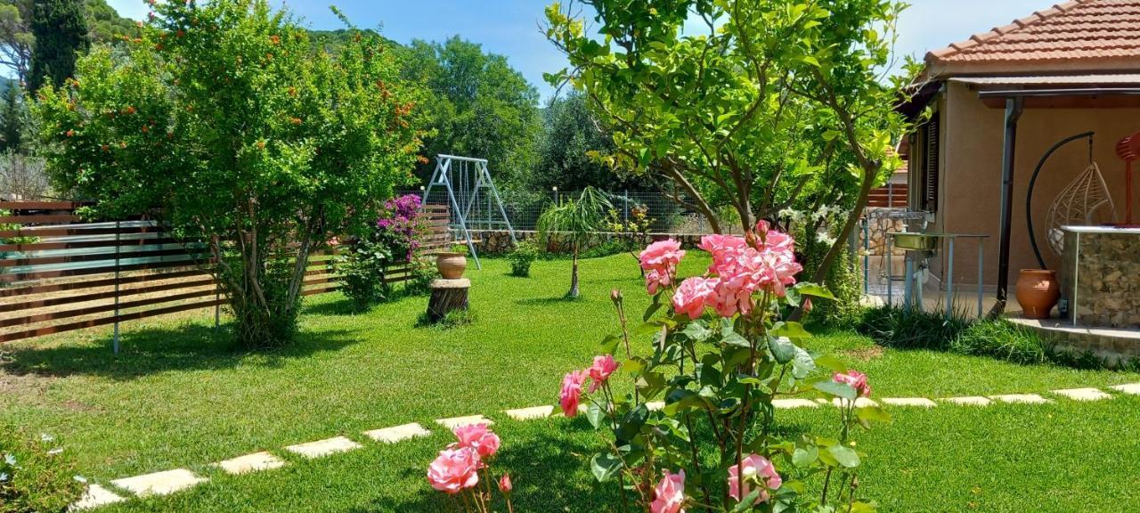 Vasiana Country House Razata ภายนอก รูปภาพ